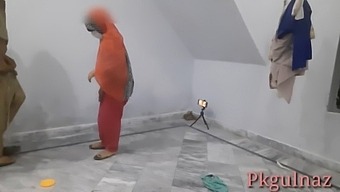Une Fille Du Village Desi Et Son Amant S'Engagent Dans Une Activité Sexuelle