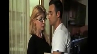 Sultry Milf Indulges In Anal Pleasure In Italian Classic