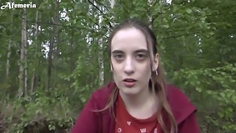 Amateur Teen Girlfriend Gives Blowjob In The Woods And Swallows Cum