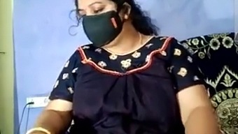 Indian Mature Wife With Big Tits Shares Herself Close-Up