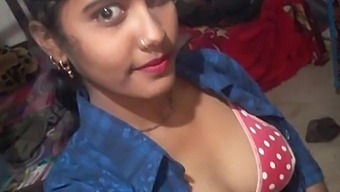 Village Girl From India Shows Off Her Big Nipples And Gets Fucked