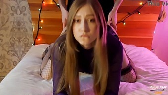 A Wild Orgy With Friends Leads To A Steamy Fucking Session