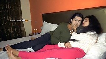 Desi Bhabhi'S Romantic Oral Sex Skills In Hd
