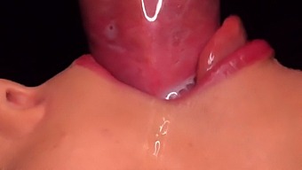 Intense Oral Scene With Condom Removal And Facial Cumshot