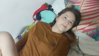 Finding Out My Friend'S Secret, I Engage In Unprotected Sex With Her